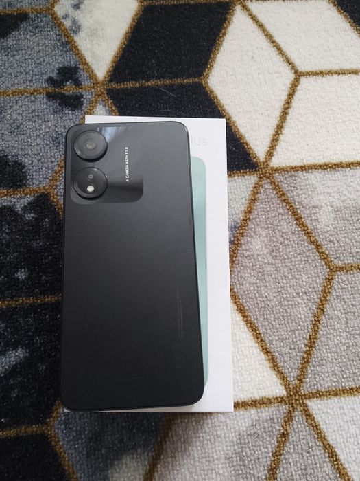 Продам телефон Honor x5 plus.