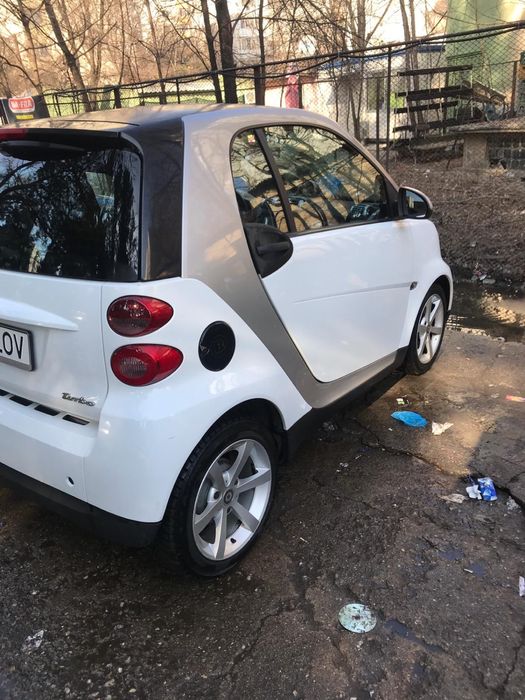 Vand jante aliaj Smart Fortwo cu cauciucuri de iarna