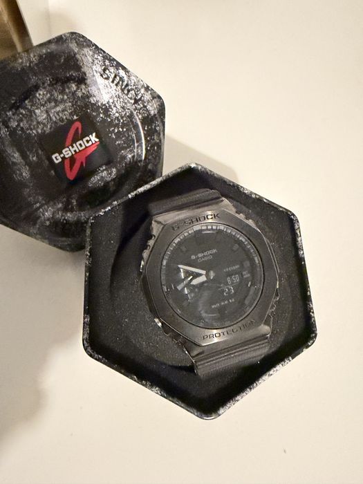 Ceas Casio G-Shock GM-2100BB-1AER in garantie