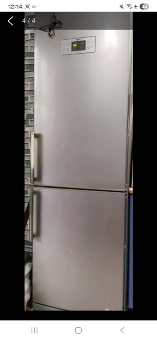 Холодильникб/у .