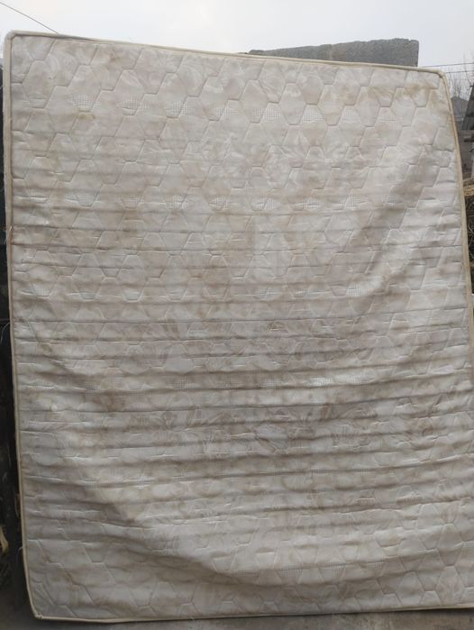 Продам два матраса