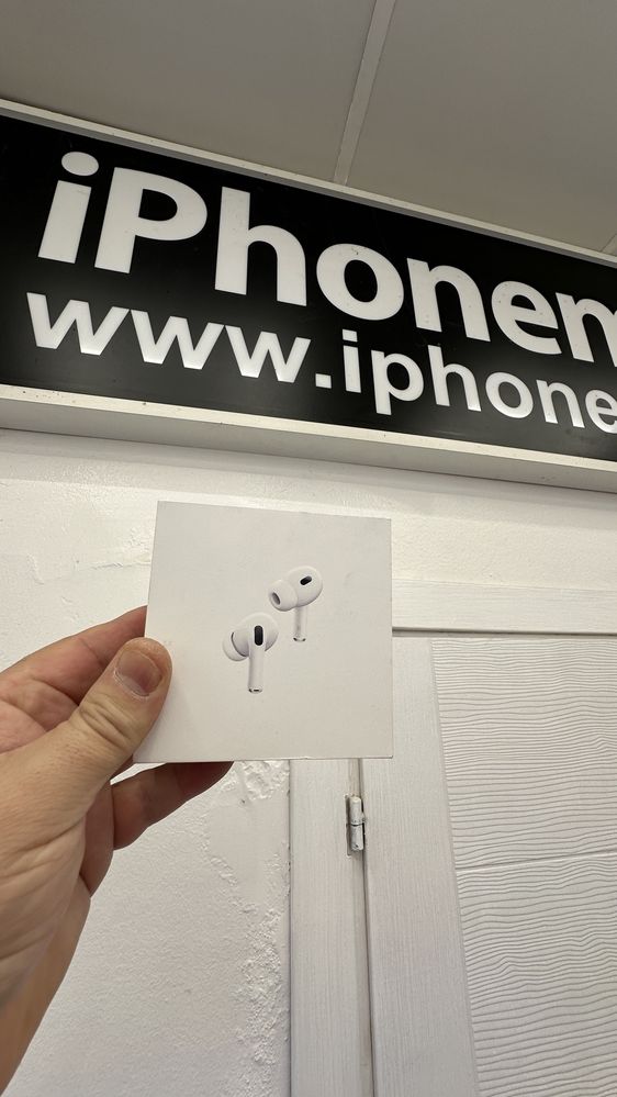 Airpods Pro 2 USB-C Чисто нови