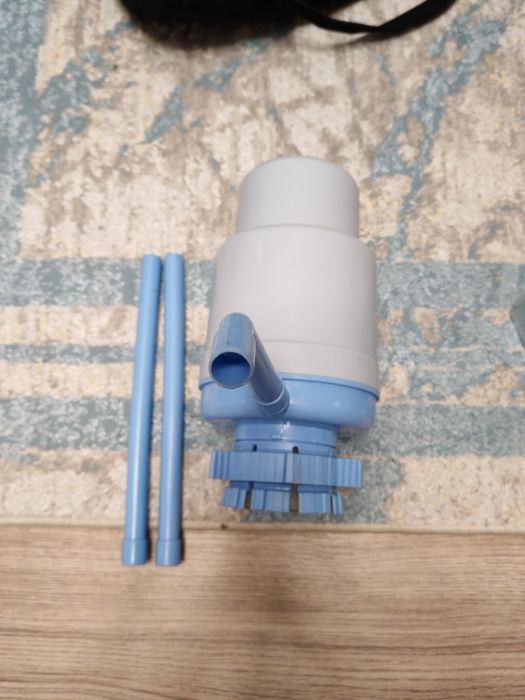 Продам механическую помпу для 20 литровойбутылки