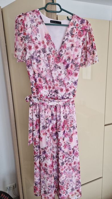 Rochie Mohito cu flori marime M