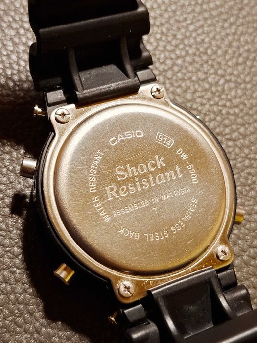 Vintage Casio DW-5900 mod 914 Japan chrono