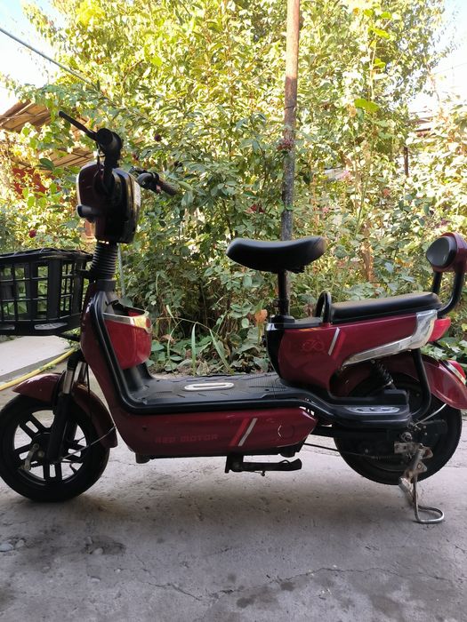 Skuter sotilad  pacti yengi