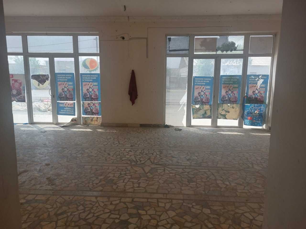 Nukus shahrida Axoliga xizmat ko`rsatish markazi sotiladi