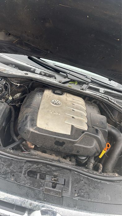 Vând Touareg 2.5 BAC