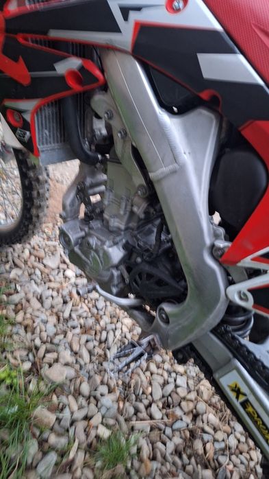 Honda 250 injecție