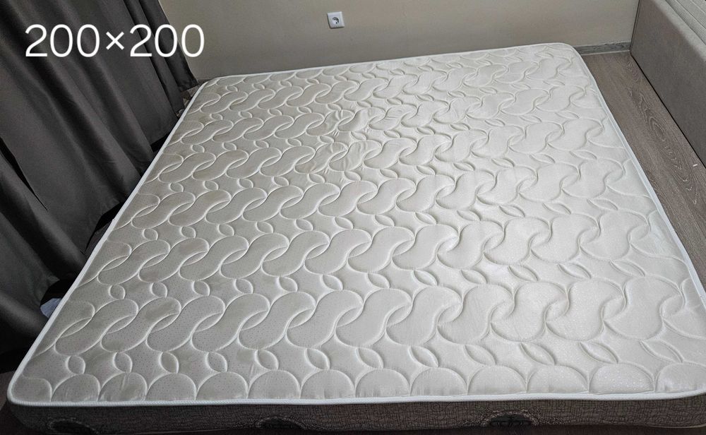 Матрас 200×200 средней жесткости