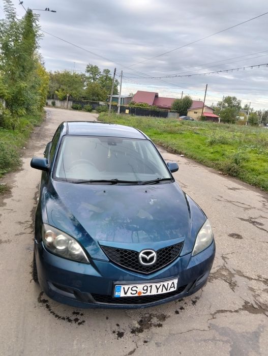 Vând Mazda MK3 an 2008 1.6 16 valve