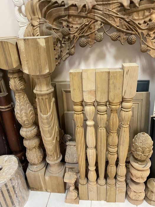 Продам столбы, шишки на лестницы , новые