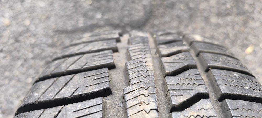 Anvelopa + janta 185/60R15