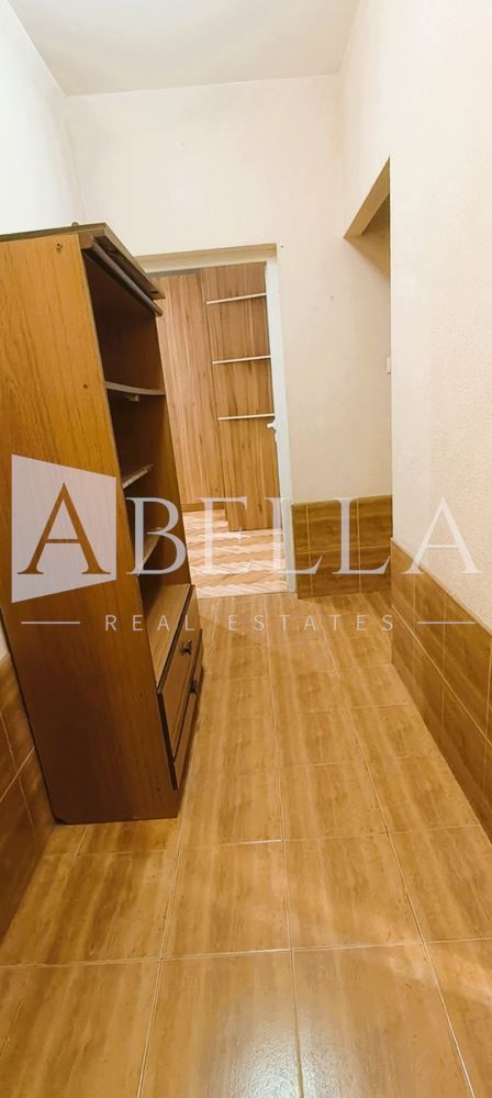 2-стаен в София-Света Троица площ 60 цена 165000