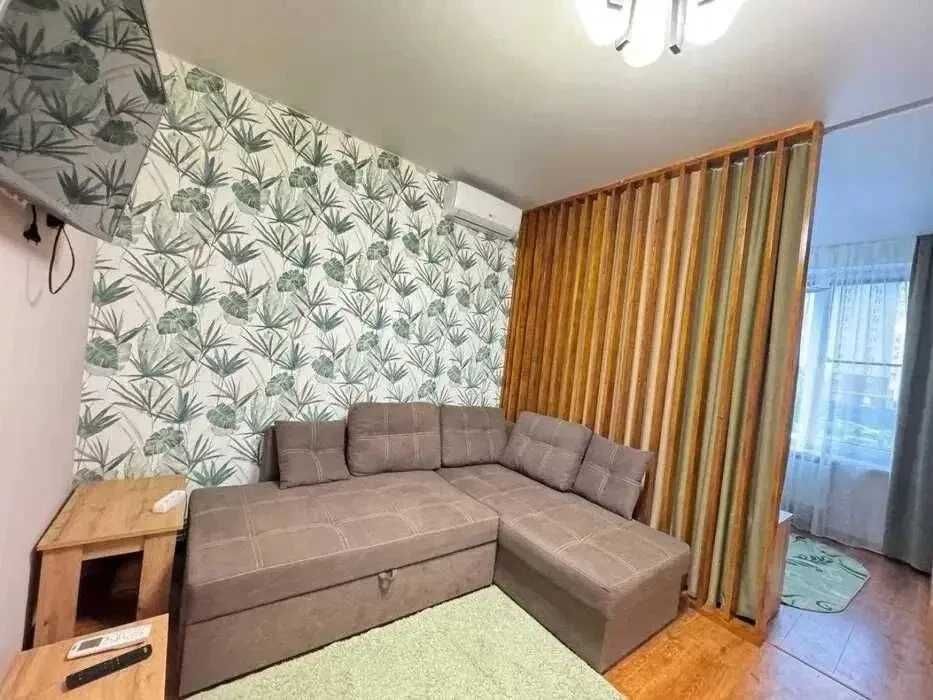 Двустаен имот в кв.Дружба 2