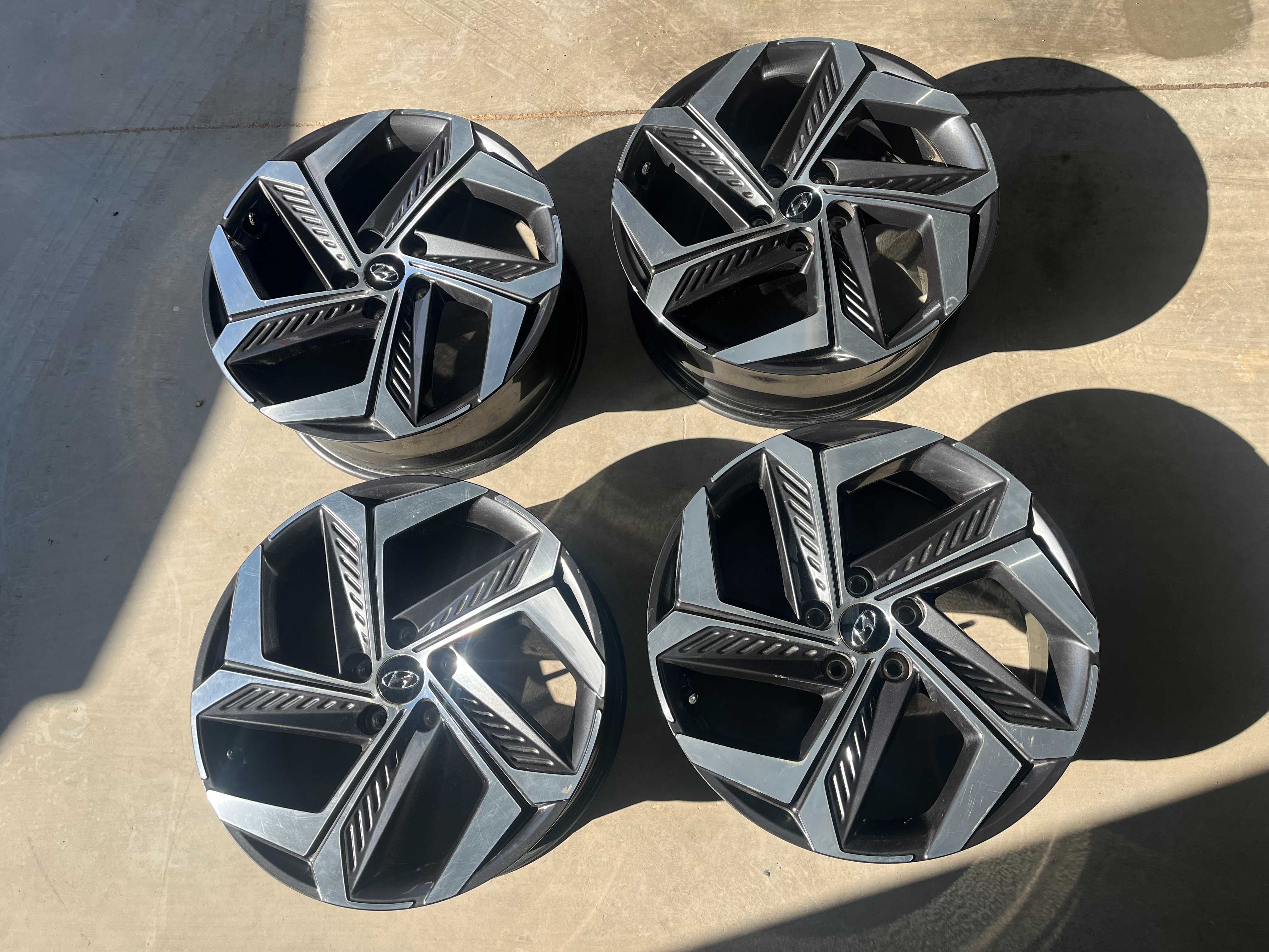 ДЖАНТИ за Hyundai Tucson  4x 235/50/19