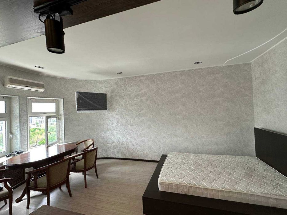 Продаётся  1/15/16, Ц-5, напротив Финансового института. ID: 56521