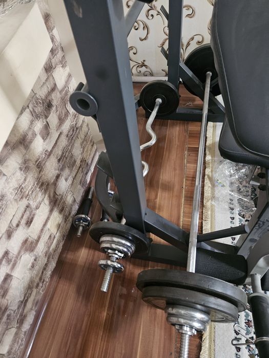 Лежак  z гриф обычный гриф диски  гантели