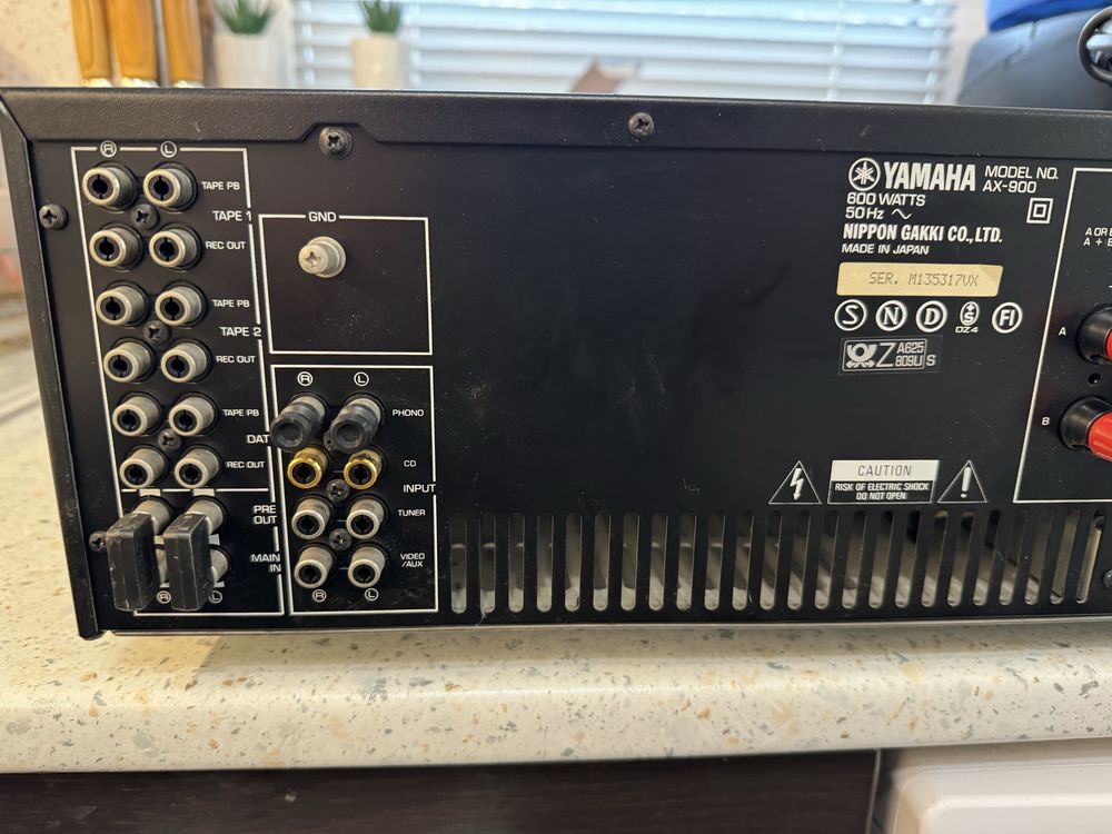 Като нова !!! Yamaha AX-900 TOP