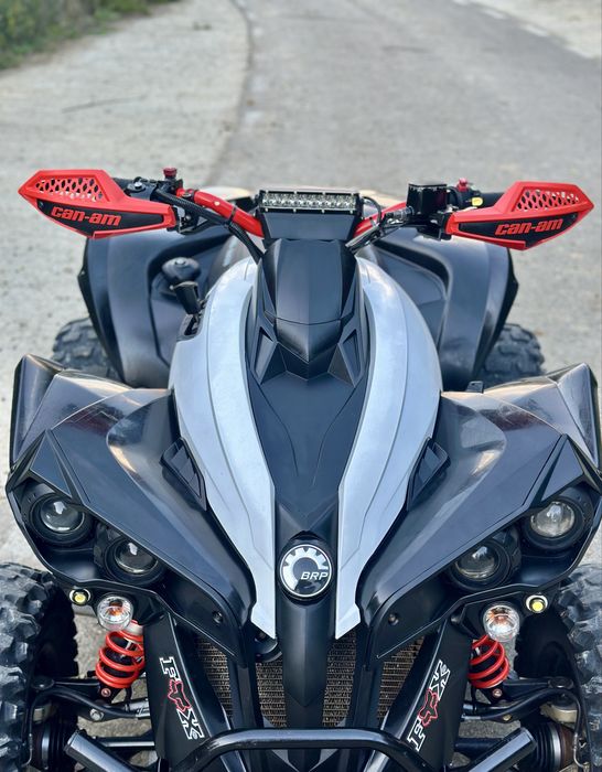 Vand/ schimb cu auto can am renegade 650 xxc
