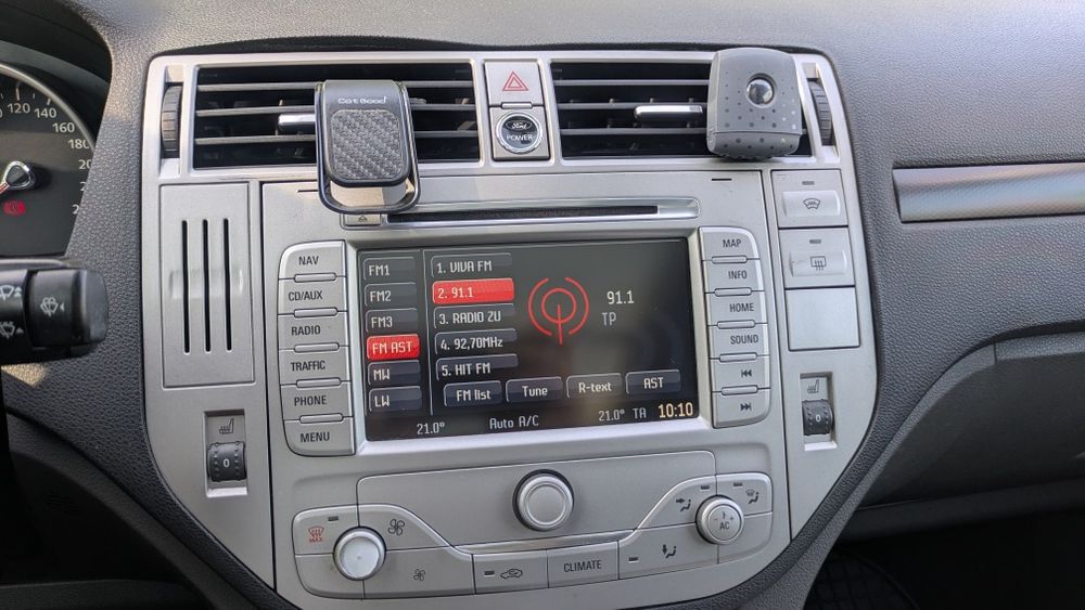 Ford kuga titanium  s 2012