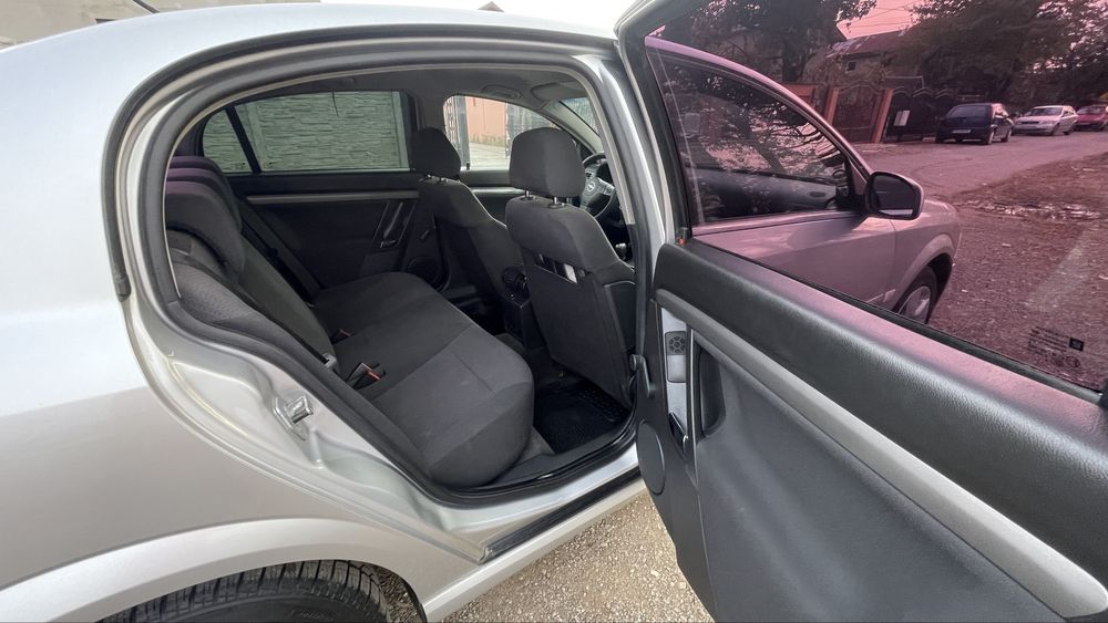 Opel vectra C 1.9 Cdti facelift  6 trepte