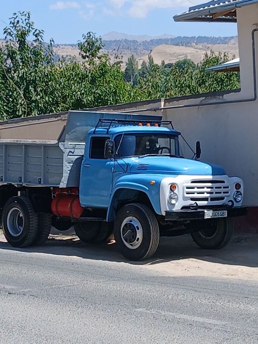 Zil 130 sotiladi srochna! 10500 $ kami bor