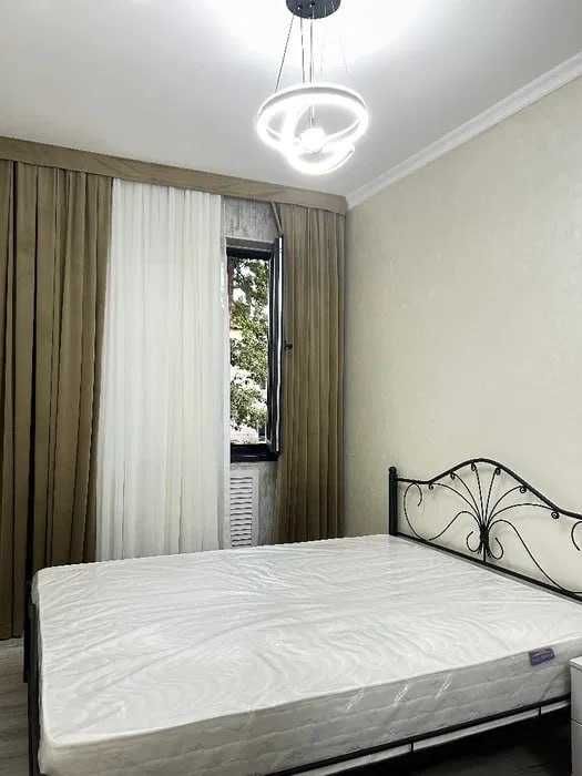 Сдаётся Комфортная квартира на Махтумкули 675*