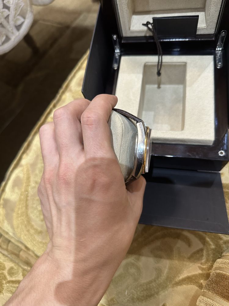 Original ZENITH el primero золото часы если интересно пишите не звонит