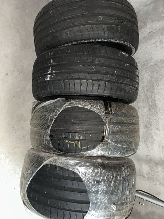 Vand patru anvelope r20