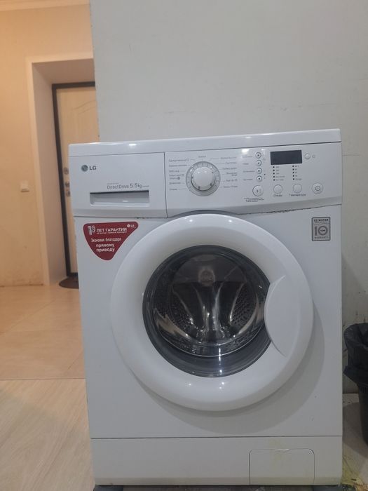 Продам стиральную машину LG  б/у 18000т