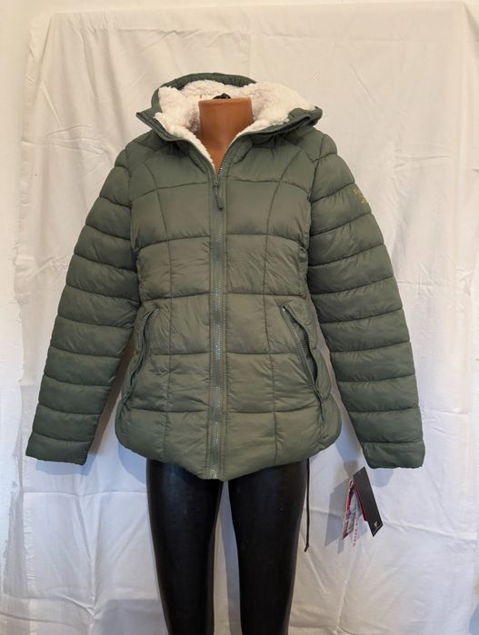 Дамско зимно яке