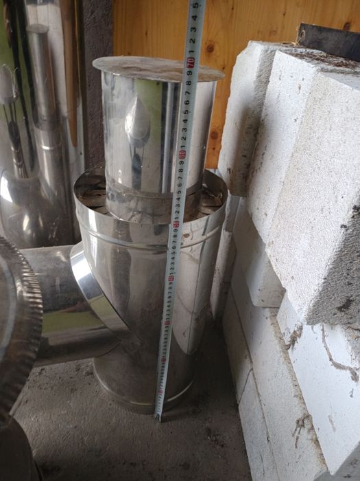 Cos de fum izolat cu vată.