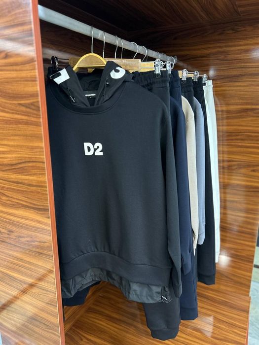 Мъжки екипи Dsquared