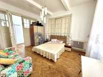 Apartament 107mp-Vizavi de Primarie-Etaj 2-Casa alba-Foarte spatios