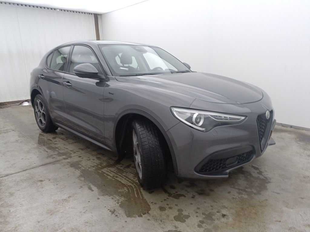 ID 34 Alfa Romeo Stelvio 2.2 Sprint - Diesel - Automatic - 160 hp