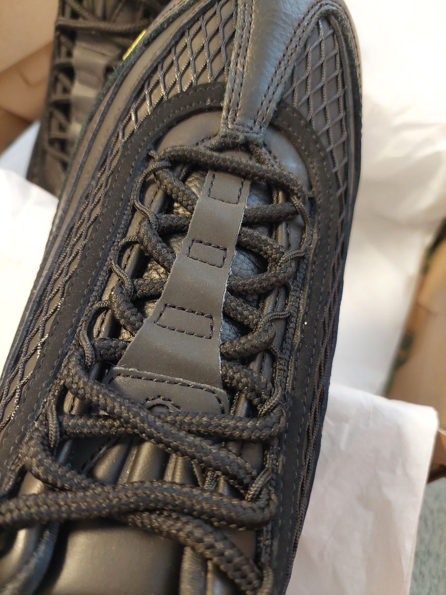 Nike air max 95 Corteiz “Honey Blacks”
