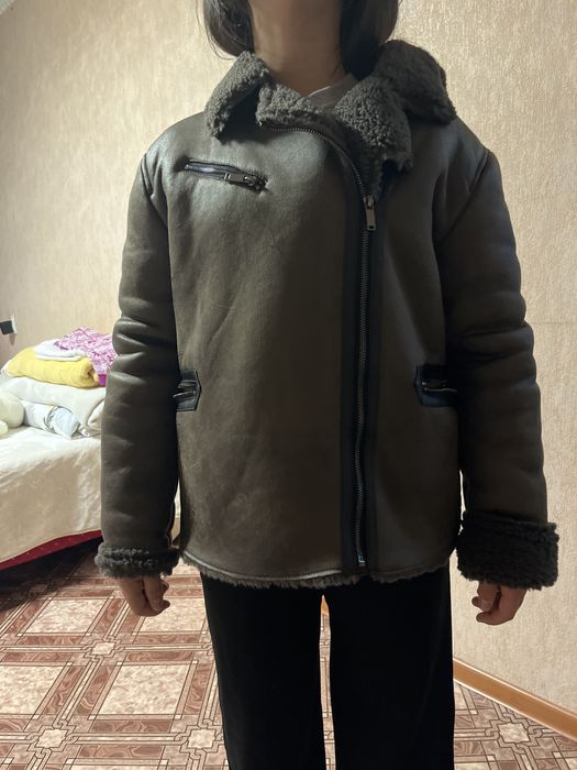 Продам новую купили размер не подошел