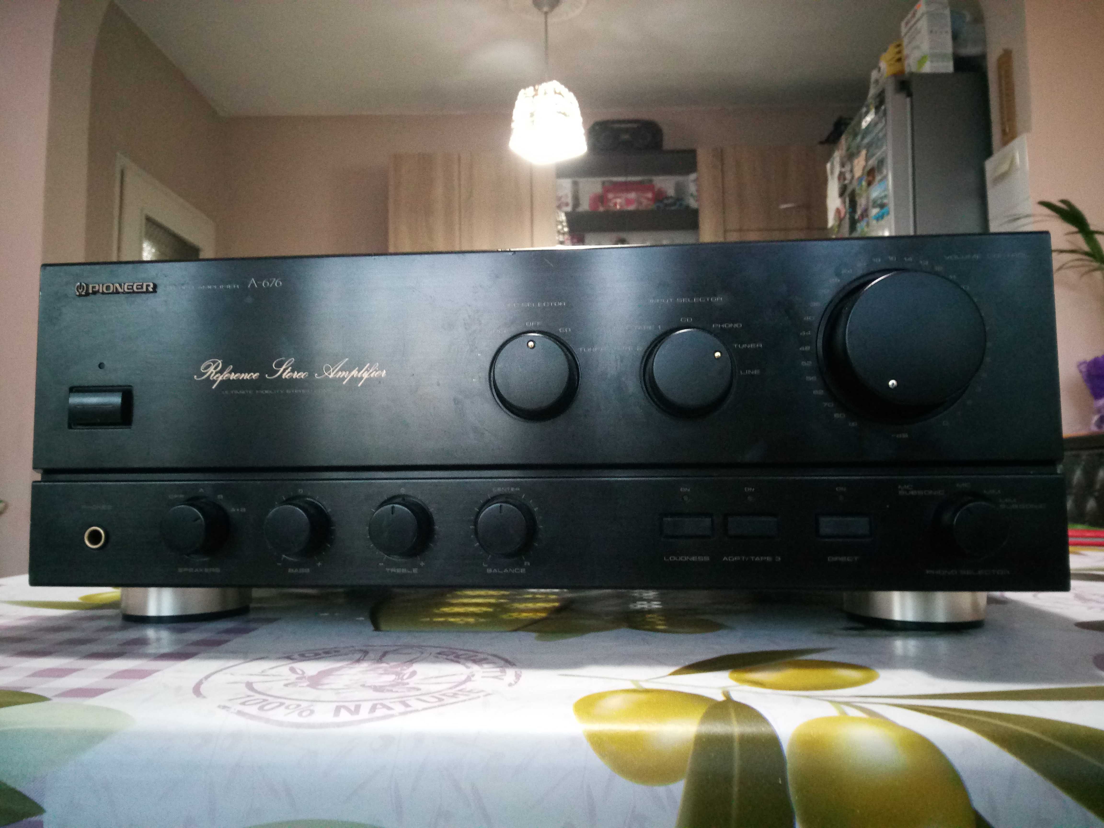 Pioneer A-676 made in Japan