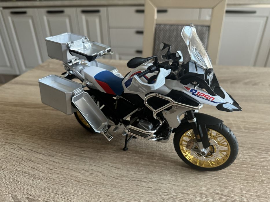 Macheta BMW GS 1250 bmw 1200GS (Pentru colectie)
