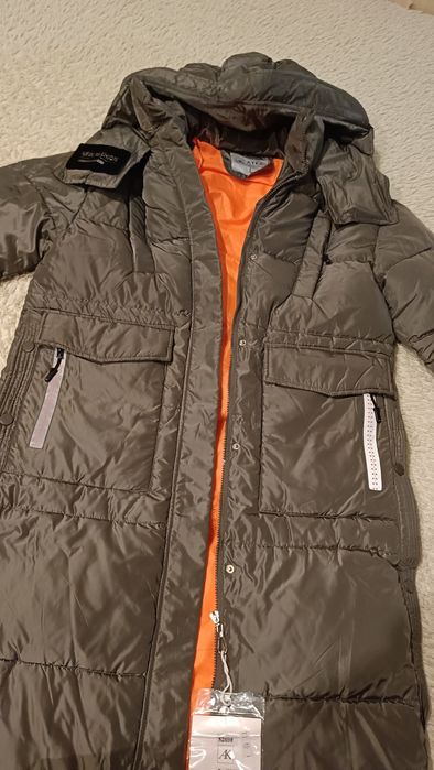 Продам классную новую зимнюю куртку размер 46-48