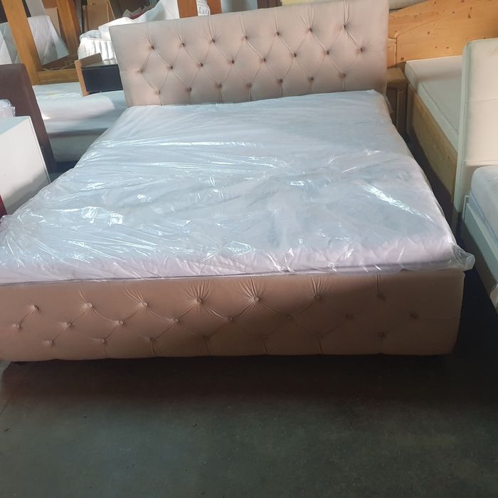 Pat dormitor tapițat 1,60m/2m +saltea