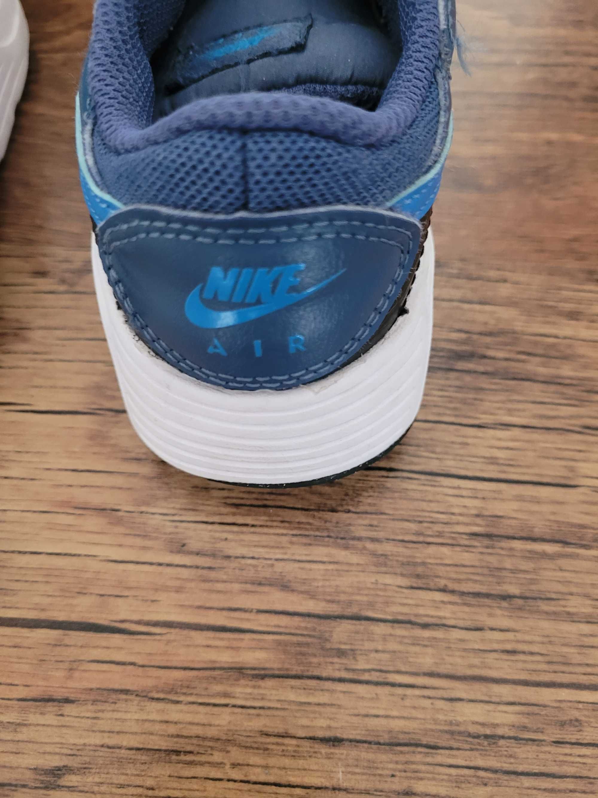 Детски маратонки Nike Air