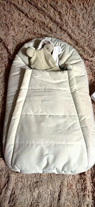 Продам демисезонный конверт со слипом