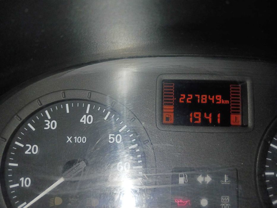 Dacia Dokker VAN 1.5dCi 90CP 2012 228.000 km consum 4% stare f buna
