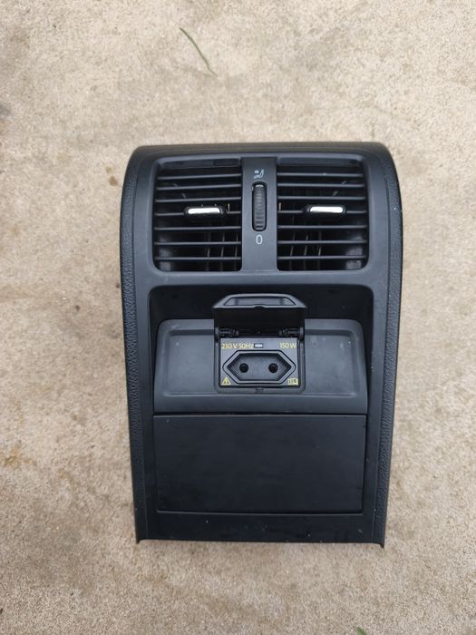Invertor priză 230v și grile ventilație cotieră Volkswagen Passat B6