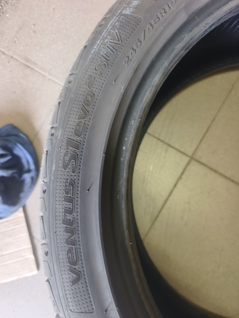 Гуми HANKOOK Ventus S1 Evo2 245 45 19 W SUV