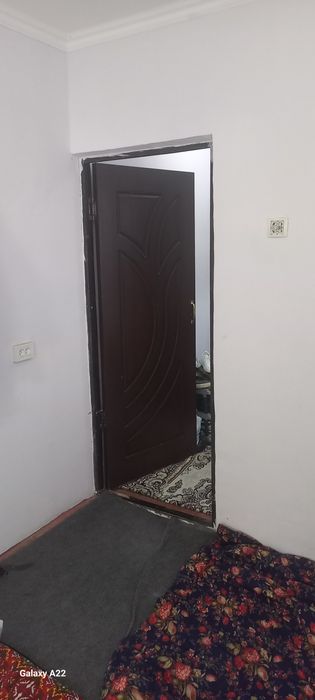 Uy sotiladi Muljal ttz bozor yonida