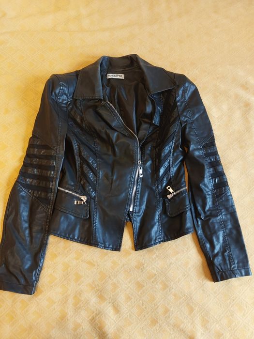 Geaca dama imitatie piele marimea S  marimea 38