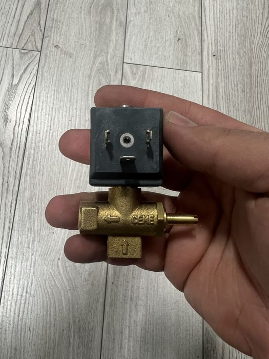 Electrovalva abur fier de calcat tip statie CEME 6660